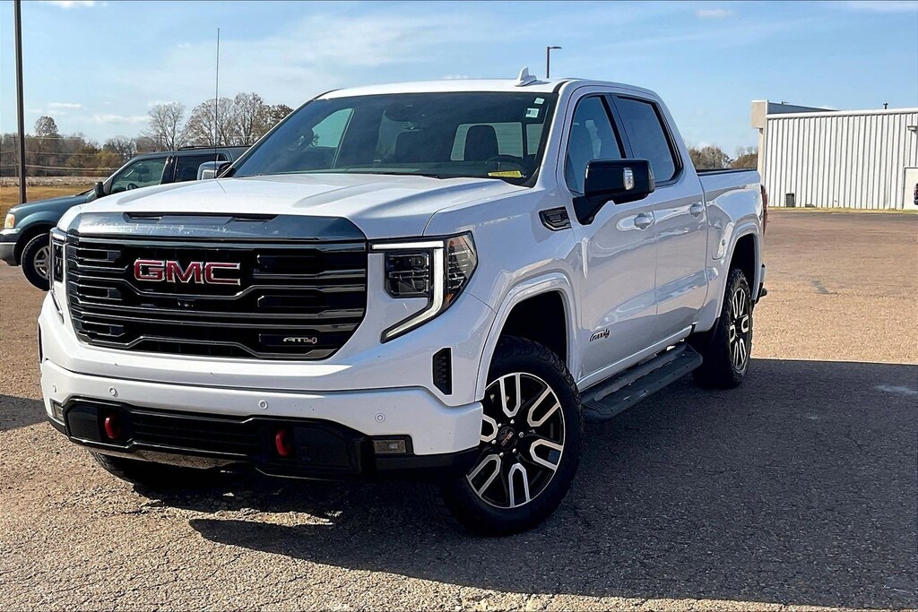 Used 2023 GMC Sierra 1500 AT4 Truck Crew Cab