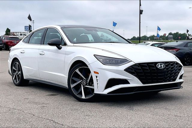 2023 Hyundai Sonata SEL Plus's photo