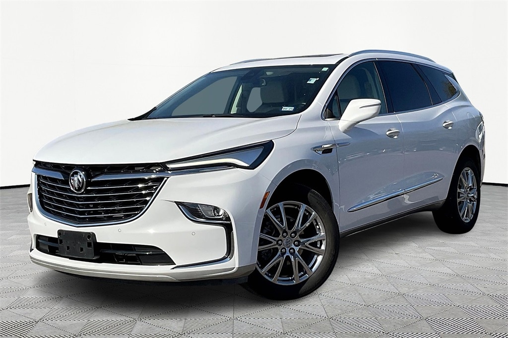 Used 2023 Buick Enclave Essence SUV