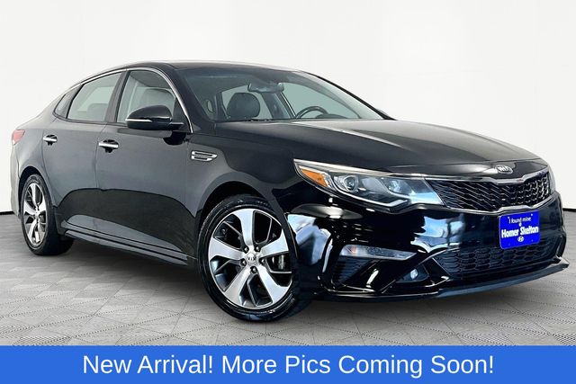 2019 Kia Optima S AT's photo