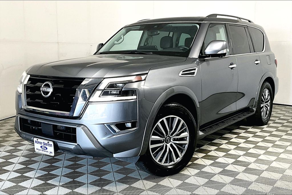 2023 Nissan Armada SL photo 2