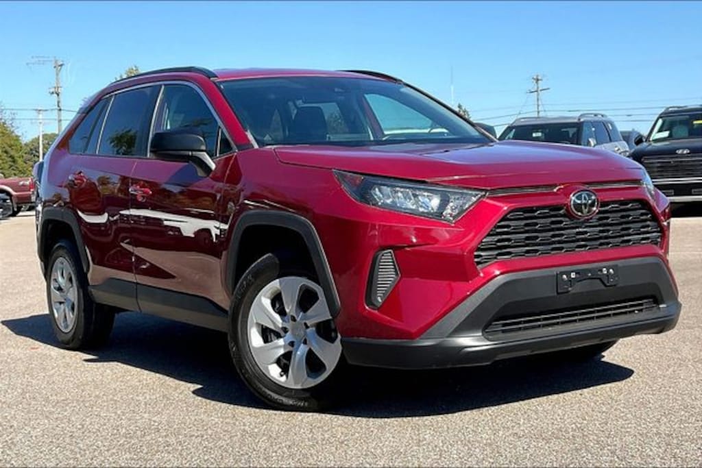 Used 2019 Toyota RAV4 LE SUV