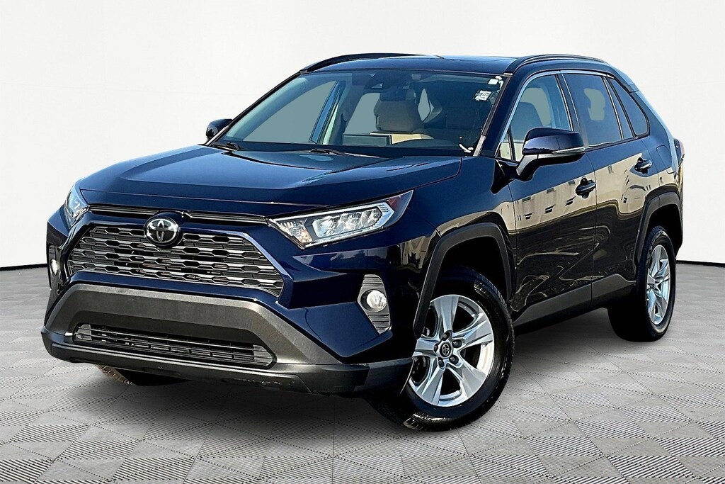 Used 2019 Toyota RAV4 XLE SUV