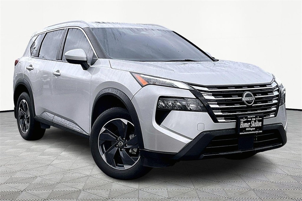 Used 2024 Nissan Rogue SV SUV