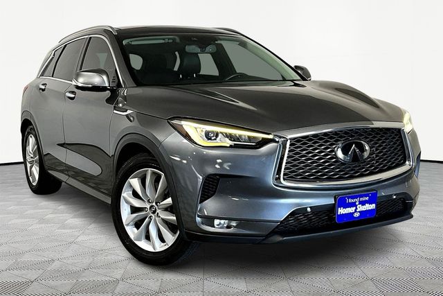 2019 INFINITI QX50 Essential's photo