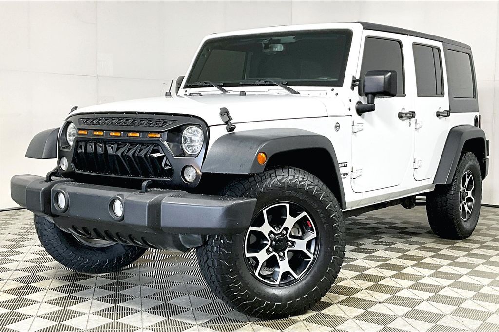 2018 Jeep Wrangler Unlimited Sport S photo 2