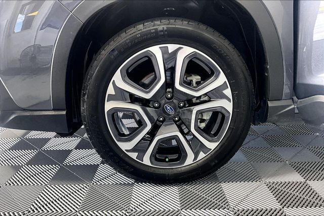 2024 Subaru Ascent Touring - Photo 8