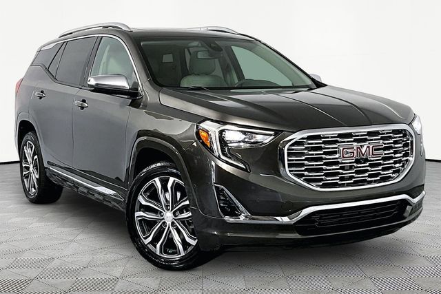 2019 GMC Terrain Denali FWD's photo