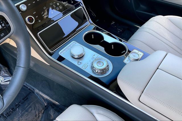 2025 GENESIS GV80 Standard - Photo 17
