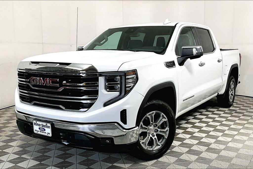 Used 2025 GMC Sierra 1500 SLT Truck Crew Cab