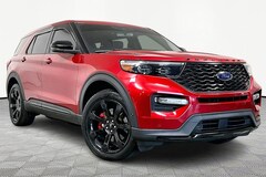 2022 Ford Explorer ST SUV