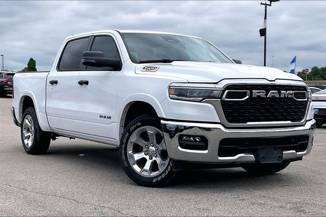 2025 RAM 1500 Big Horn/Lone Star 4x4 Crew Cab 5'7's photo