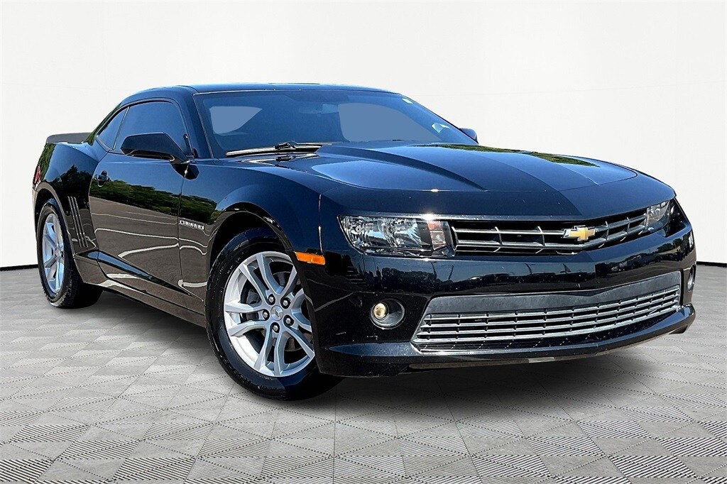 Used 2015 Chevrolet Camaro LT w/1LT Coupe