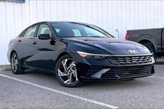 2025 Hyundai Elantra SEL Convenience Sedan