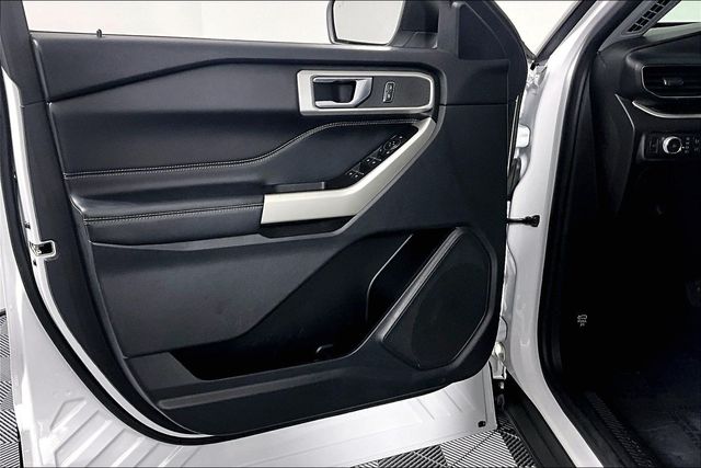 2022 Ford Explorer XLT - Photo 22