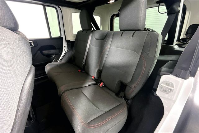 2025 Jeep Wrangler 4-Door Rubicon - Photo 25