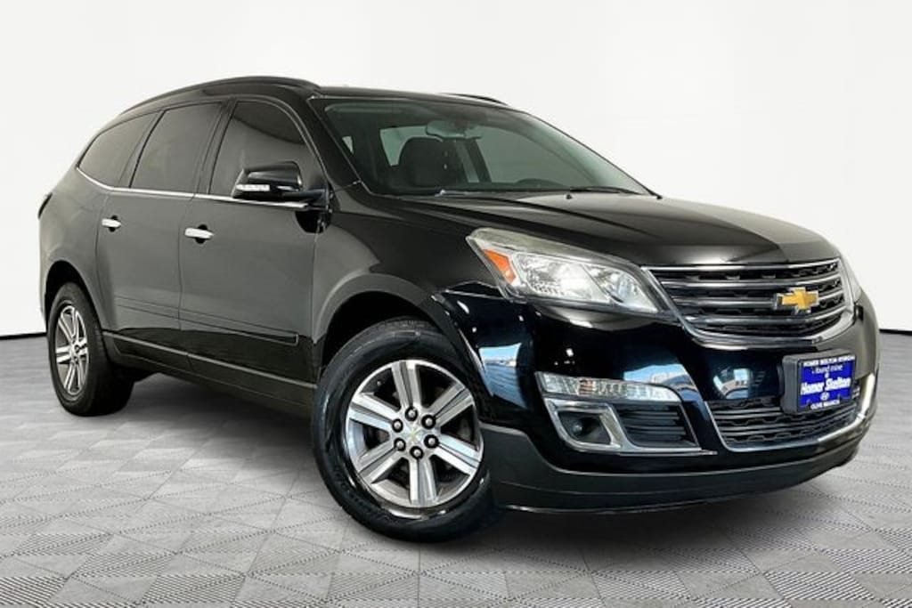 Used 2017 Chevrolet Traverse LT w/1LT SUV