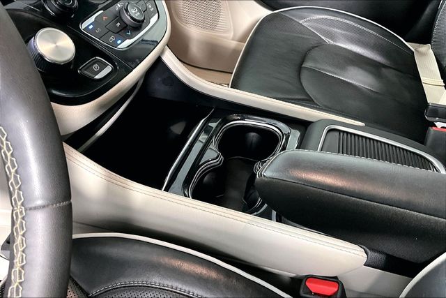 2024 Chrysler Pacifica Limited - Photo 17