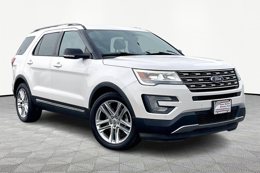 Used 2017 Ford Explorer XLT SUV