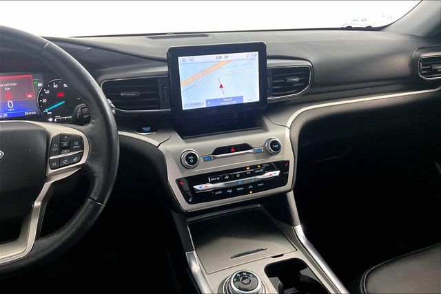 2022 Ford Explorer XLT - Photo 6