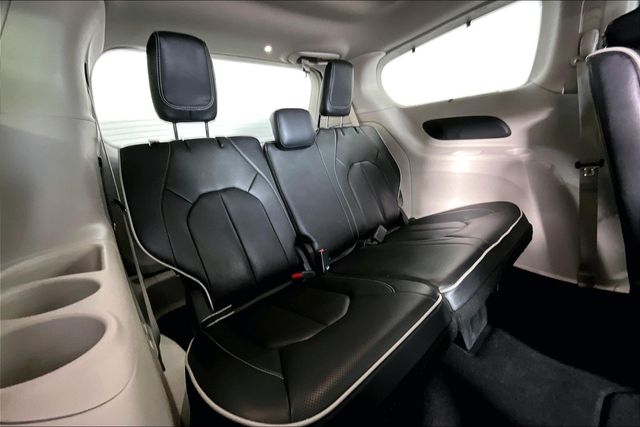 2024 Chrysler Pacifica Limited - Photo 28