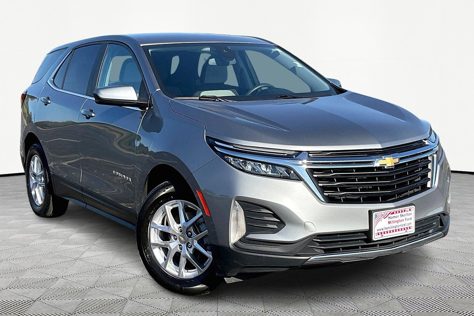 2023 Chevrolet Equinox LT's photo
