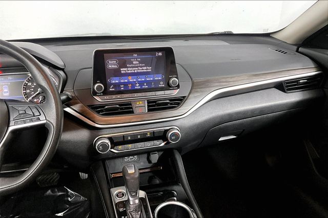 2023 Nissan Altima SV - Photo 6