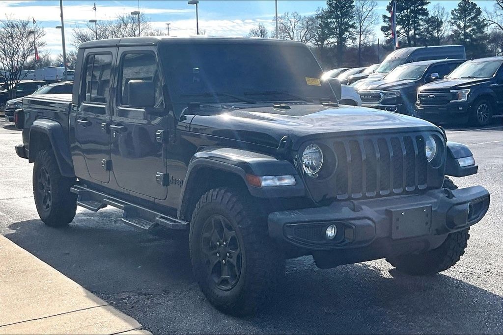 Used 2023 Jeep Gladiator Sport Truck Crew Cab