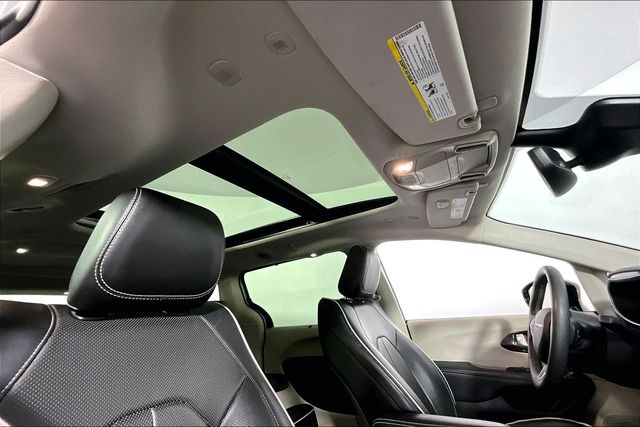 2024 Chrysler Pacifica Limited - Photo 22