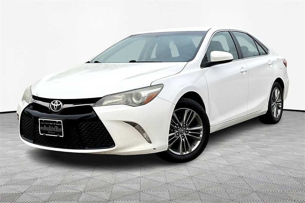 Used 2016 Toyota Camry Sedan