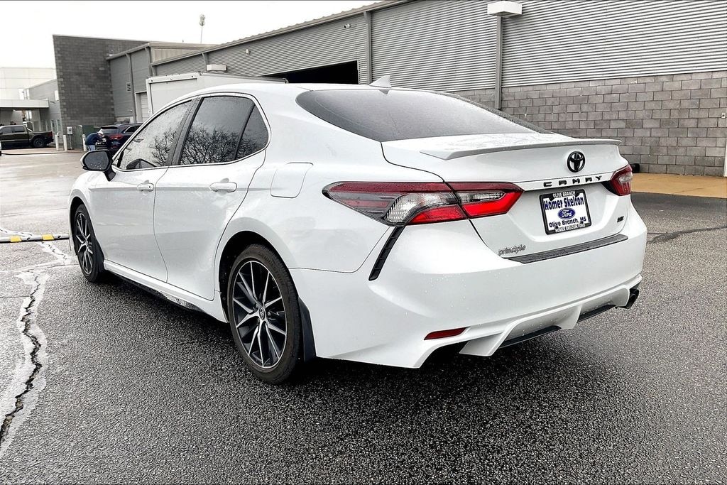 Used 2023 Toyota Camry SE Sedan