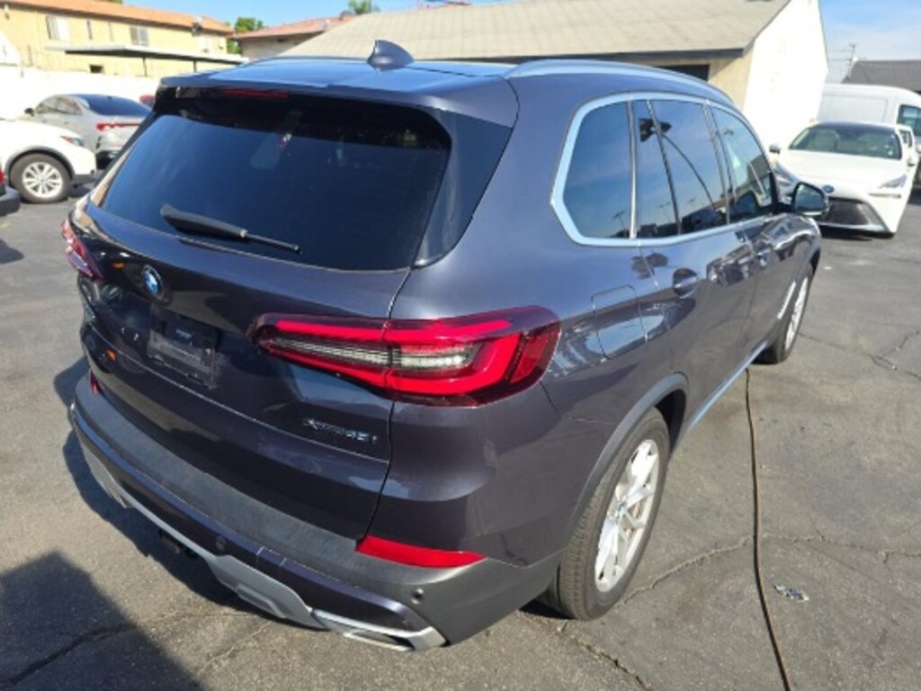 Used 2021 BMW X5 xDrive40i SUV
