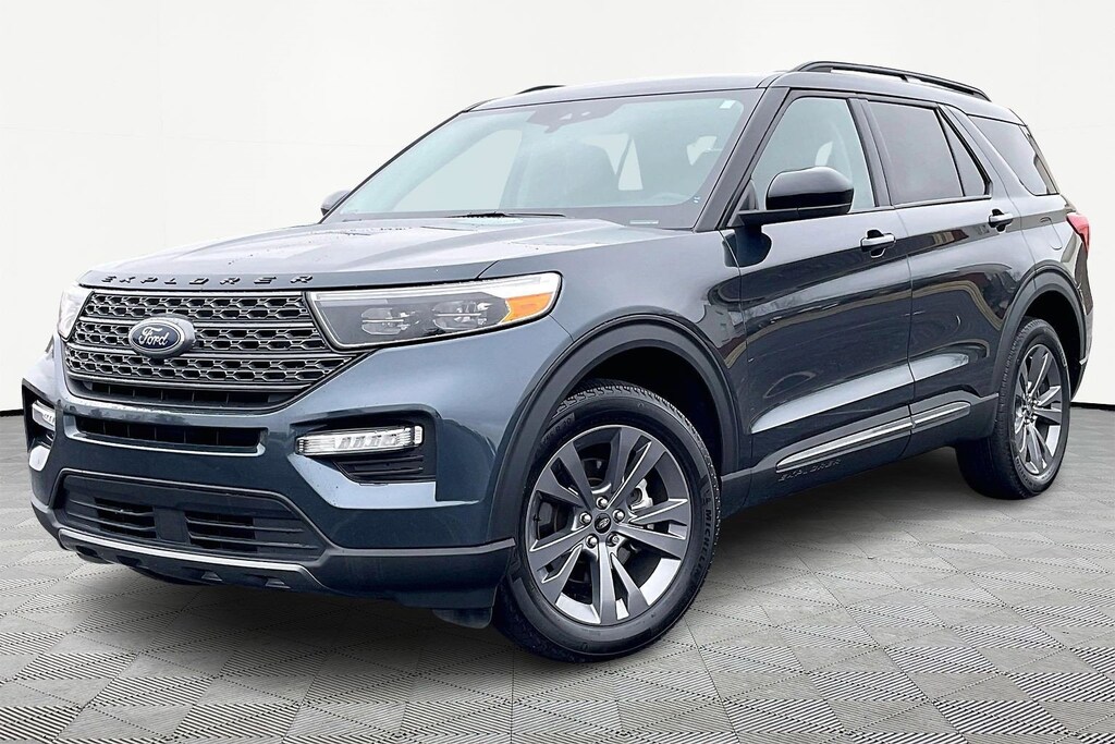 Used 2023 Ford Explorer XLT SUV