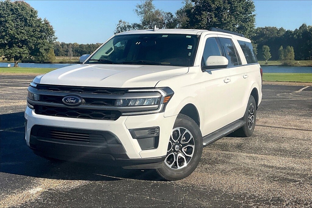Used 2023 Ford Expedition Max XLT SUV