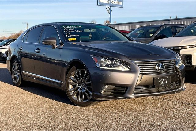 2016 Lexus LS