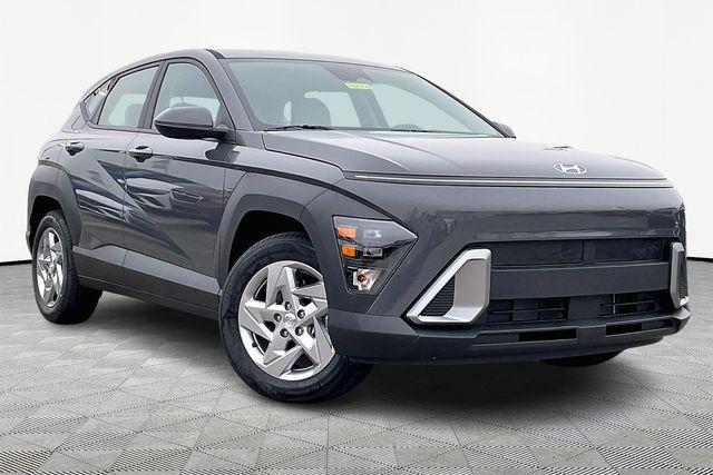2026 Hyundai Kona SE's photo