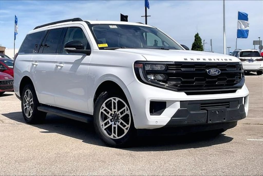 Used 2025 Ford Expedition Active SUV