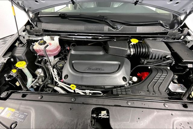 2024 Chrysler Pacifica Limited - Photo 9