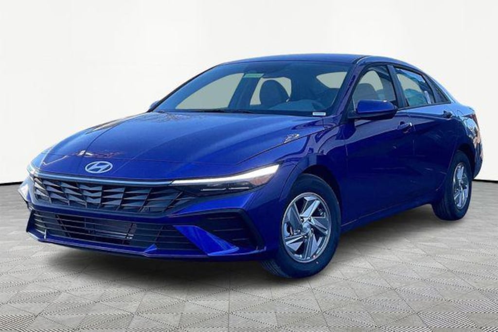 New 2026 Hyundai Elantra SE Sedan