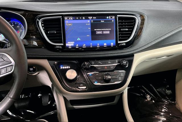 2024 Chrysler Pacifica Limited - Photo 6