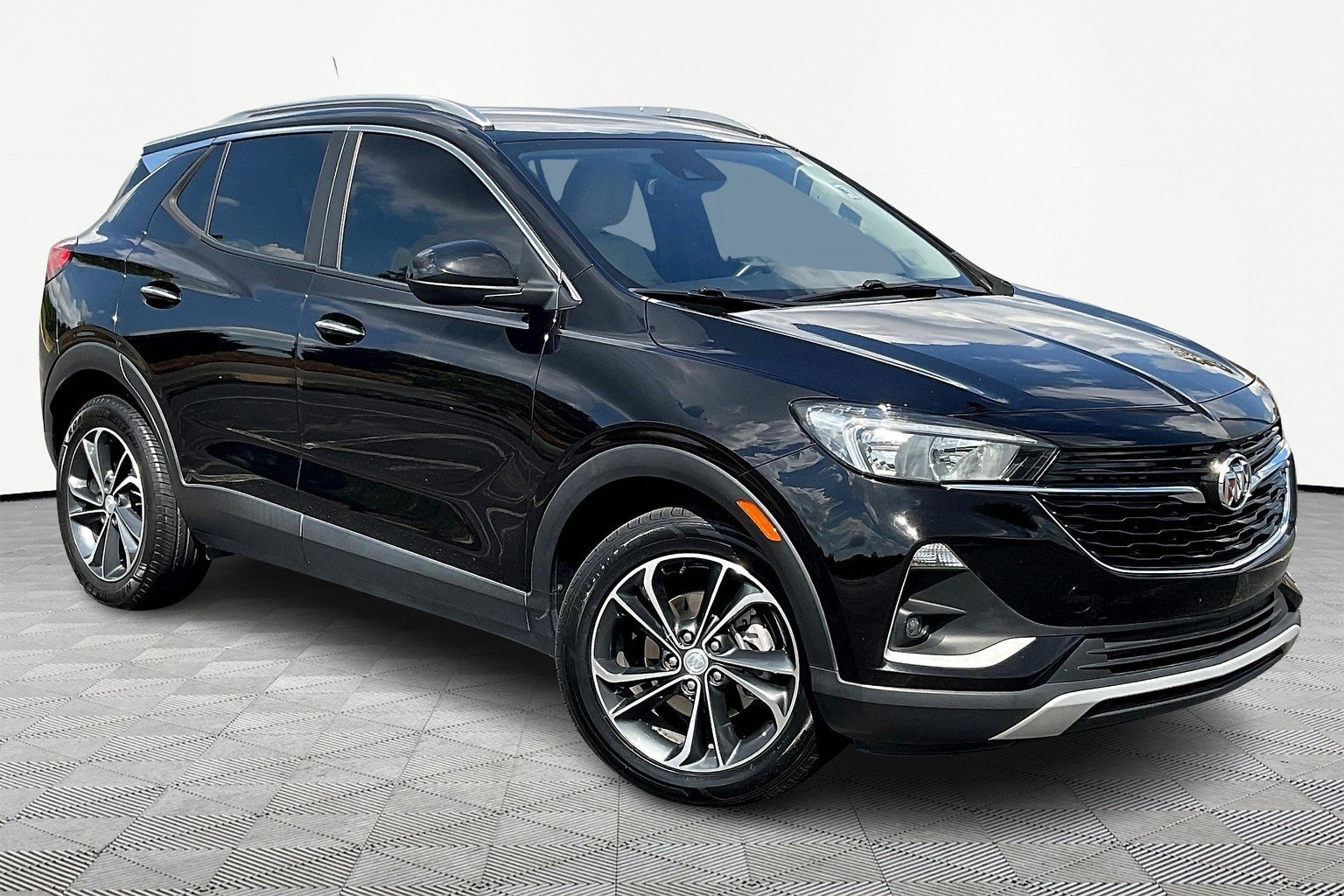 2021 Buick Encore GX Select's photo