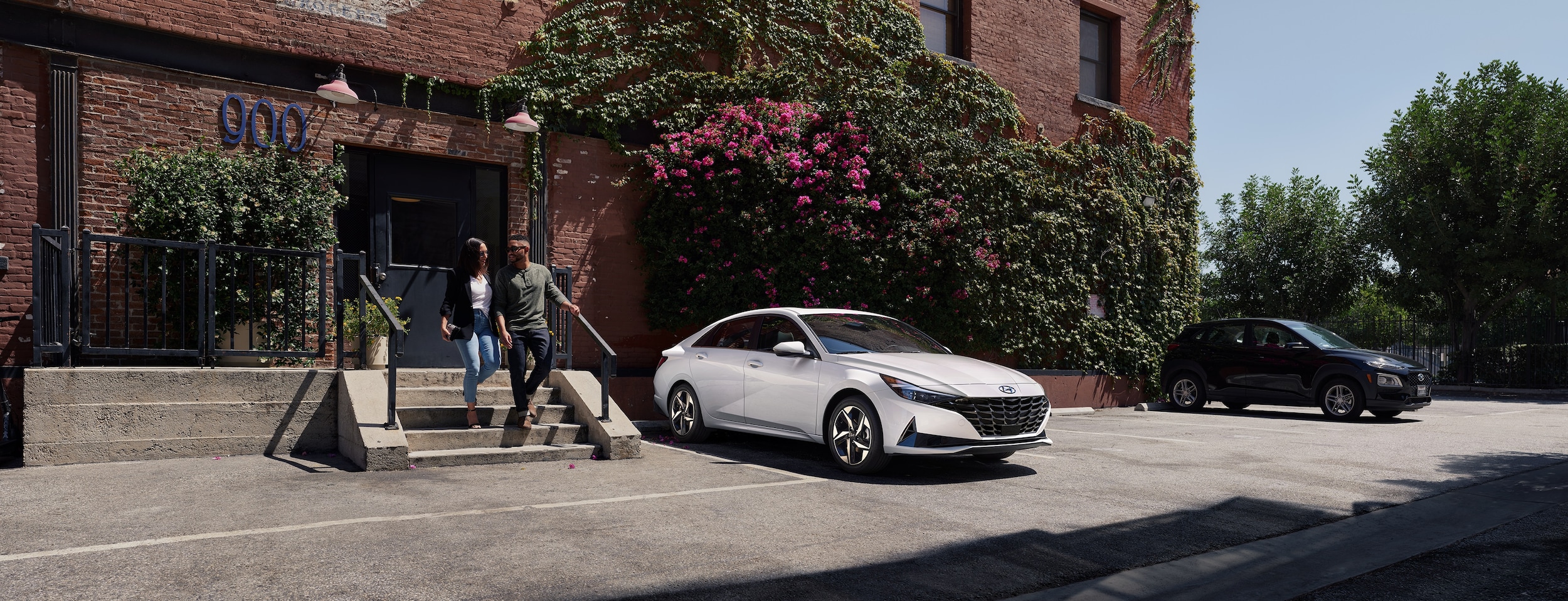 Research the New 2023 Hyundai Elantra HEV in Memphis TN