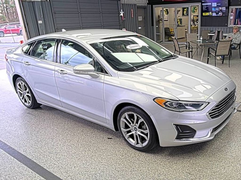 Used 2019 Ford Fusion SEL Sedan
