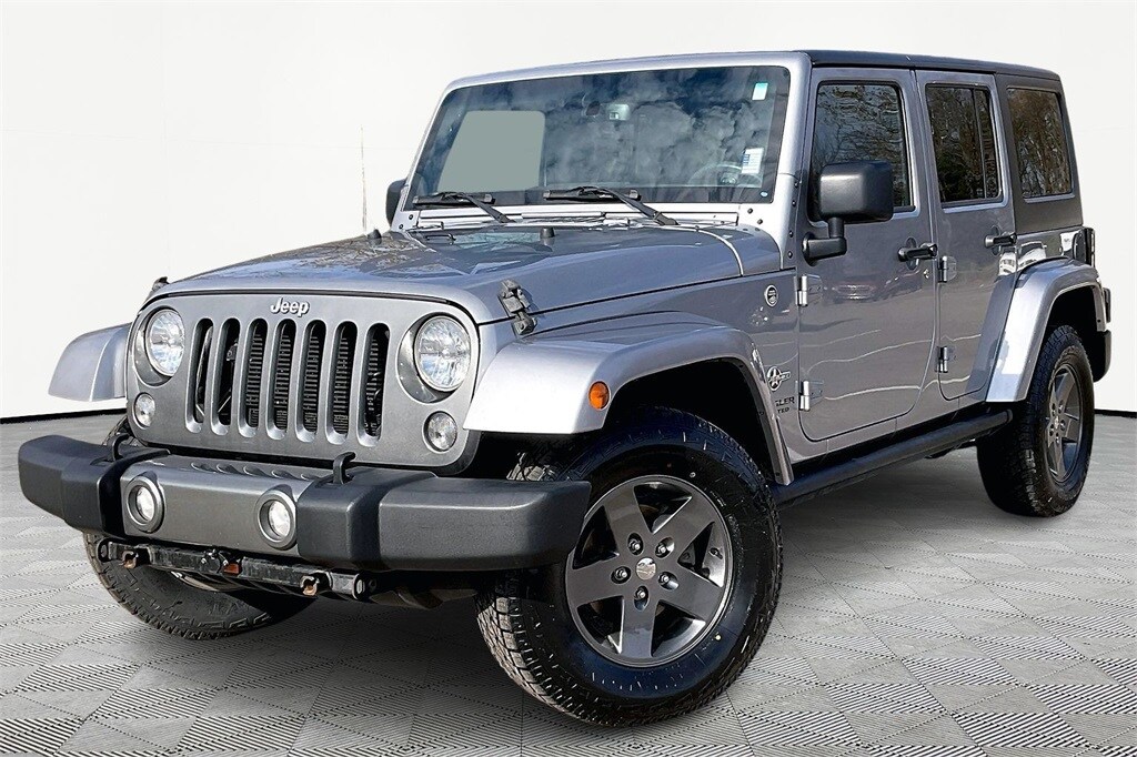 Used 2015 Jeep Wrangler Unlimited Sport 4x4 SUV