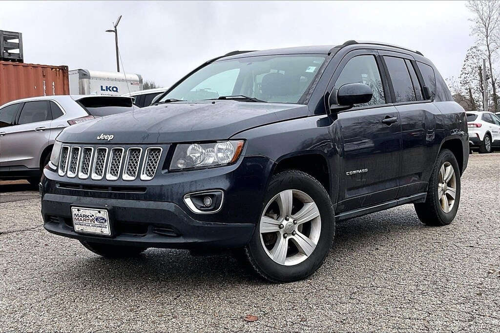 Used 2015 Jeep Compass Latitude 4x4 SUV