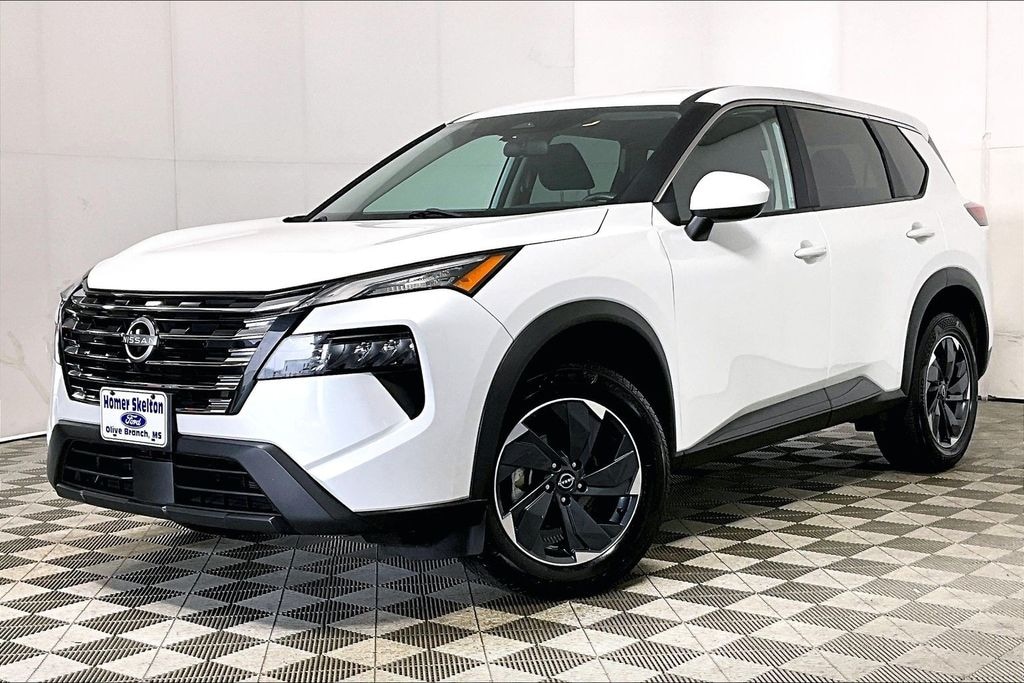 Used 2024 Nissan Rogue SV SUV