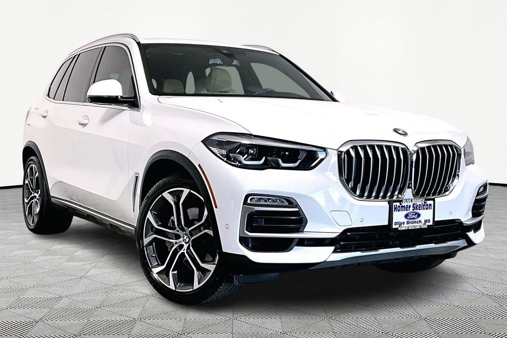 2021 BMW X5 40i's photo