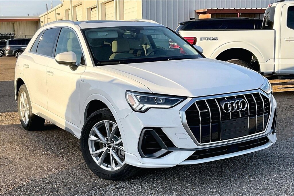 Used 2024 Audi Q3 45 S line Premium SUV