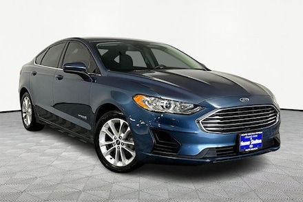 2019 Ford Fusion Hybrid SE Sedan