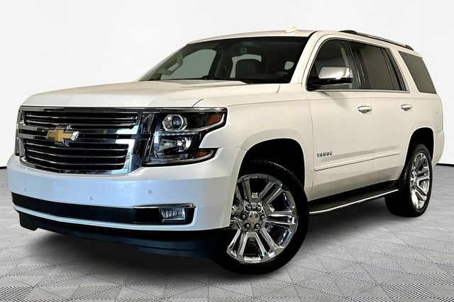 Used 2019 Chevrolet Tahoe Premier with VIN 1GNSKCKC0KR368969 for sale in Olive Branch, MS